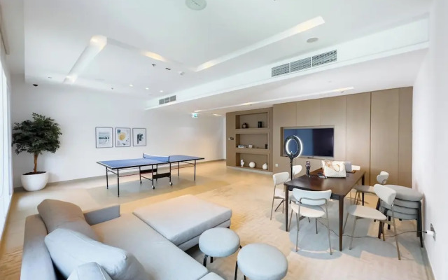 GLOBALSTAY. Creek Horizon Tower 2