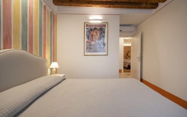 Sant'Aponal Prestige