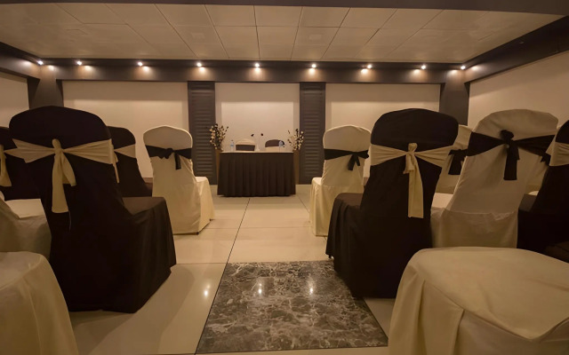 Hotel ANR