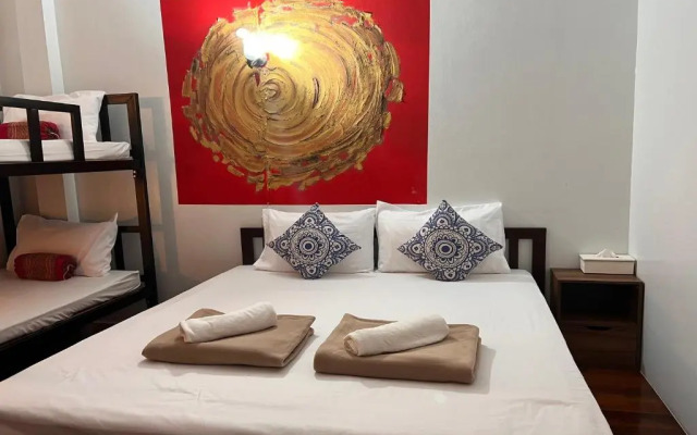 Phuket Old Town Hostel
