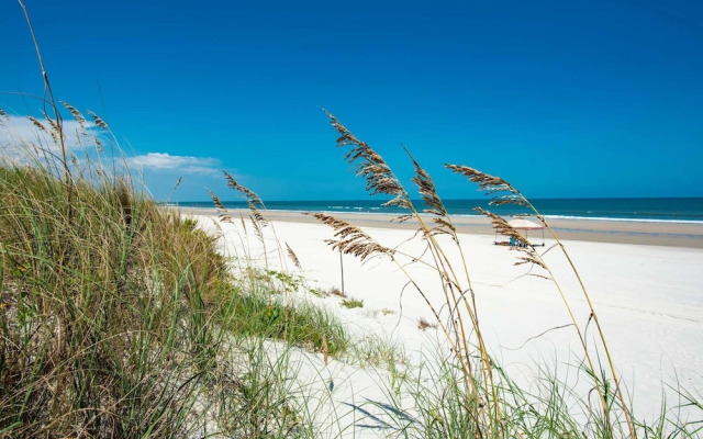 Crescent Beach Condos