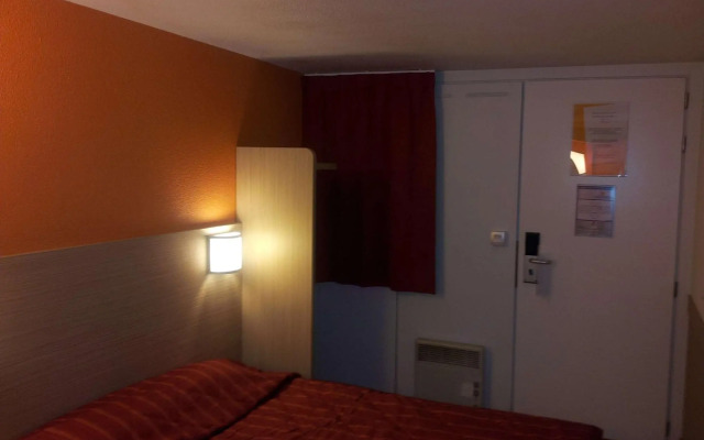 Premiere Classe Lyon Est - Aéroport Saint Exupéry