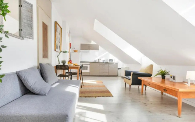 The Indy House