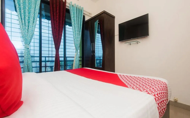 Oyo 16021 Airoli Apartments