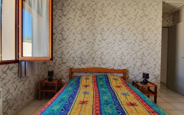 Pretty Villa With Above Ground Pool