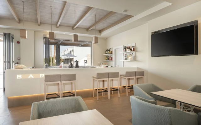 Apollon Windmill Hotel