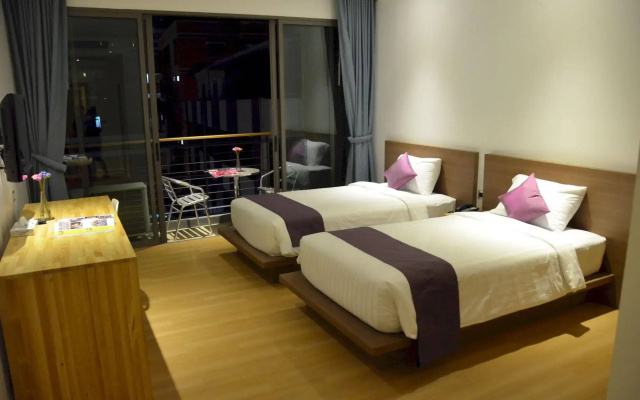 The Scenery City Hotel