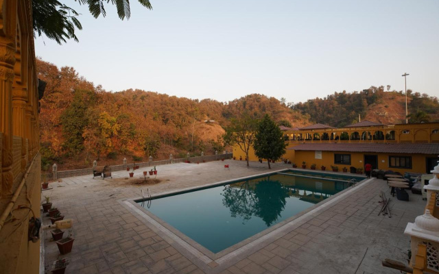 Rawla Ratanpur - Kingfisher Hotel