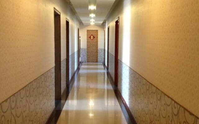 Qingdao Pianyiju Liansuo Hotel