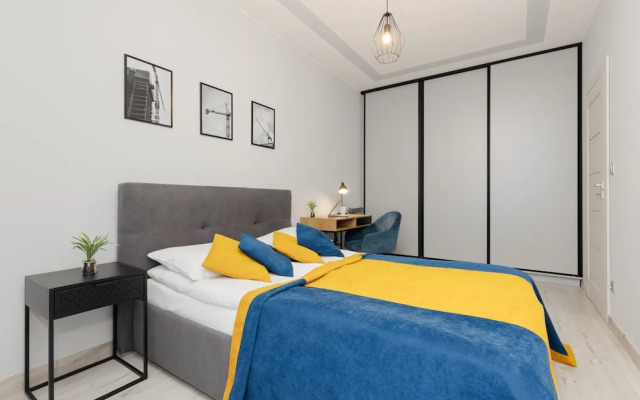 Apartment for Remote Work by Renters