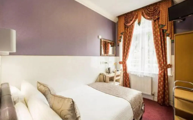 Lord Kensington Hotel