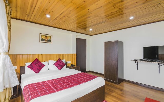 Oyo 4305 Yang's Inn