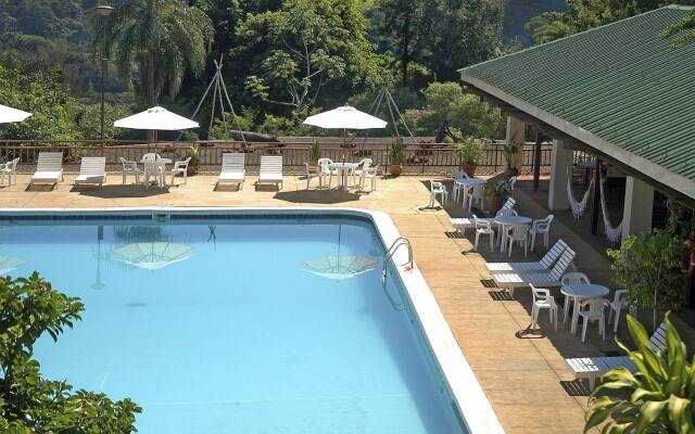 Raíces Esturión Hotel & Raíces Amambai Lodges