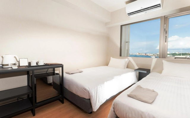 HOTEL SANSUI NAHA Ryukyu Onsen Naminoue-No-Yu – Guest Rooms – Naha