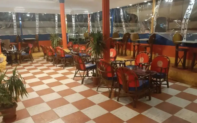 Pharaohs Palace