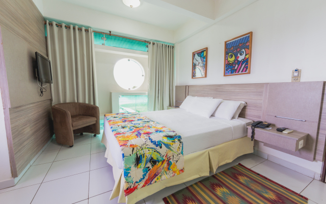 Xenius Hotel