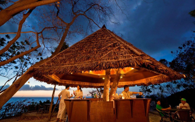 Bluewater Sumilon Island Resort