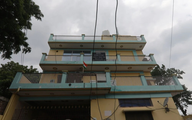 SPOT ON 92037 Jokotole 2 Homestay