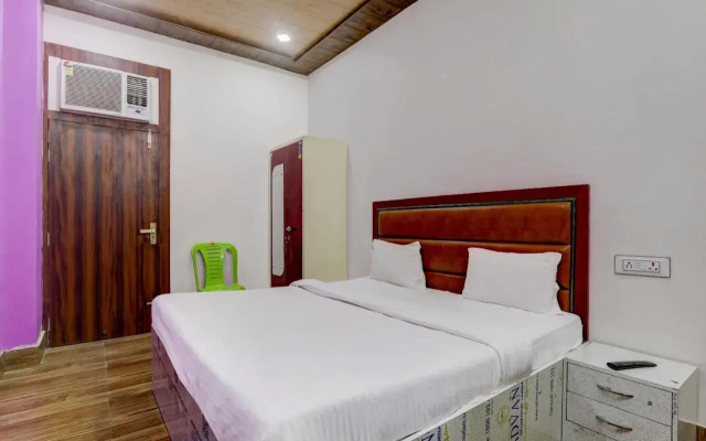 Oyo Flagship 805853 Hotel Neelkanth