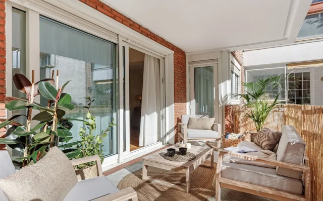 Laut - 3 Bedrooms and Terrace in Almagro