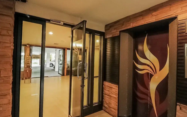 乌尼可诗娜卡琳公寓(Unico Srinakarin Residence)