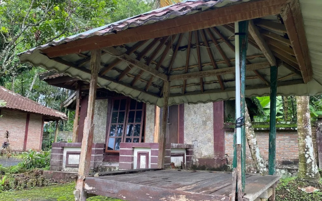 OYO 93638 Lotus Guest House