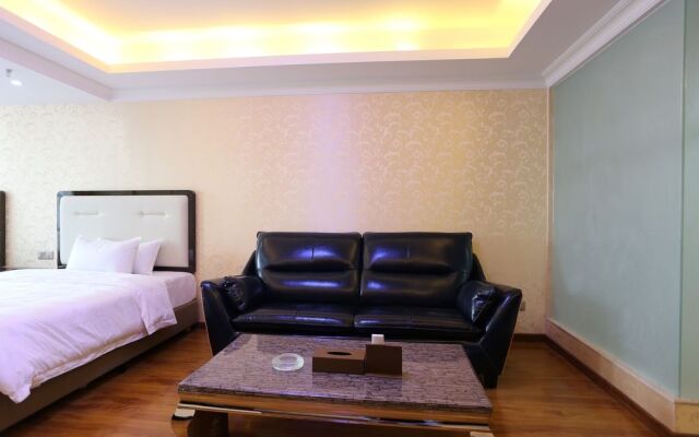 Nomo East International Apartment