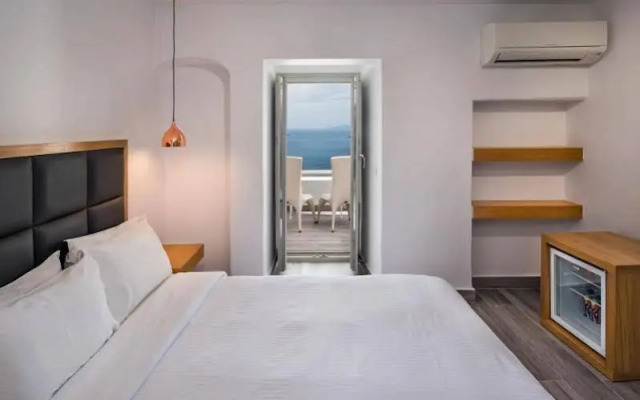 Hotel Thireas