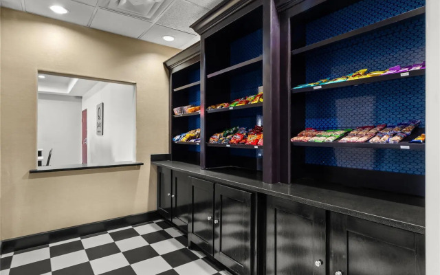 Quality Inn & Suites