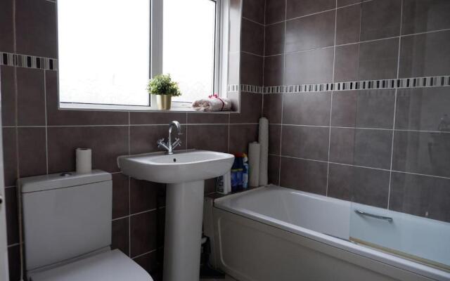 Idyllic 3-bed House. 5-min from Channel Tunnel