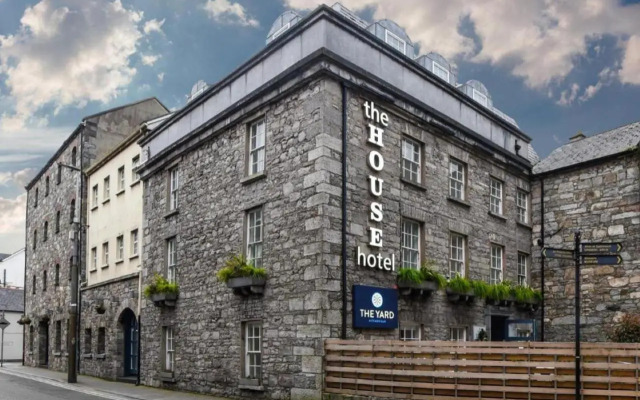 The House Hotel