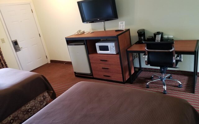 All Seasons Inn and Suites