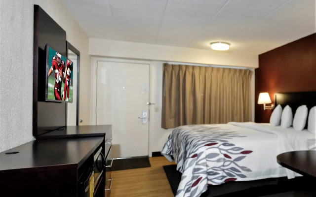 Red Roof Inn Detroit - Troy