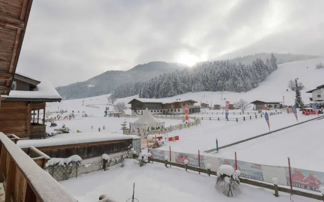 Unique Chalet in the Center of Elmau Near Skilift
