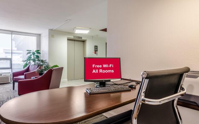 Red Roof Inn PLUS+ Wichita East