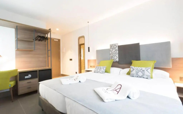 Hotel UrbanA +++ Tres Cantos