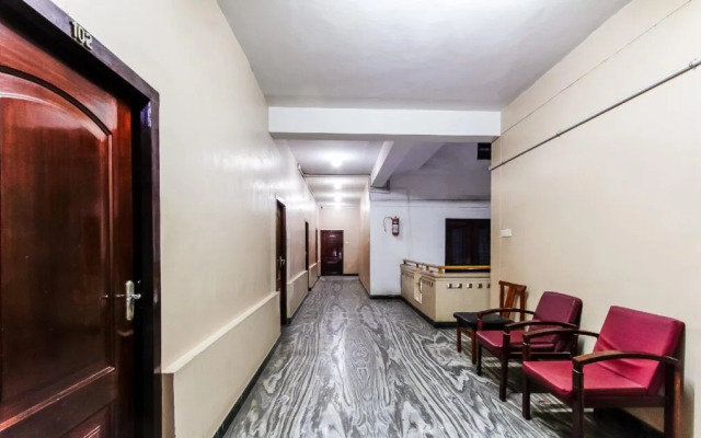 Hotel Parvathi Residency