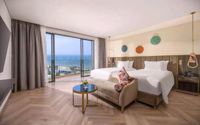 Wyndham Hoi An Royal Beachfront Resort & Villas