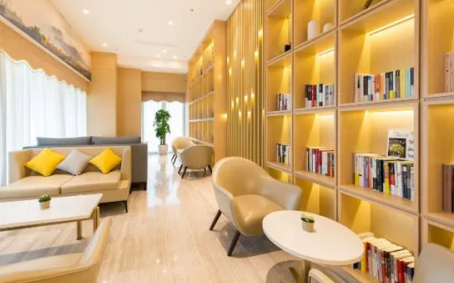fengjun yazhi Hotel (Chongqing Nanbin Road Danzishi Old Street)