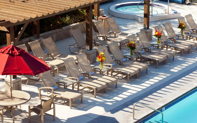 Walnut Beach Resort