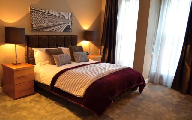 Quebecs Luxury Aparthotel