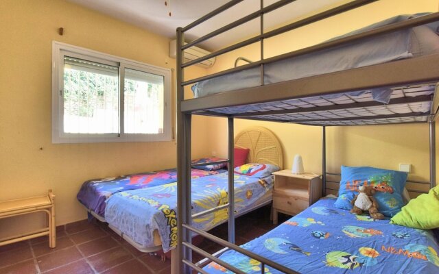 Comfortable Villa in Andalusia With Swimming Pool