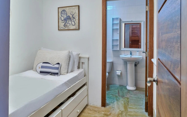 Luxury Beachfront Condo w Ocean View A-201