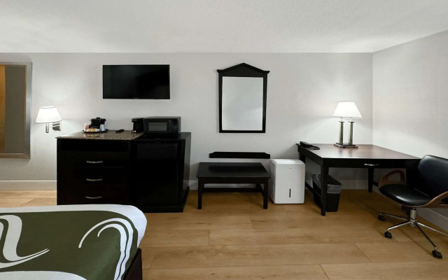 Quality Inn Fort Wayne