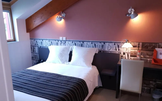 FASTHOTEL LE RALE DES GENETS - Un hôtel FH COLLECTION