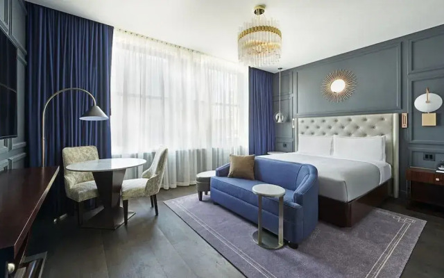 The LaSalle Chicago, Autograph Collection by Marriott