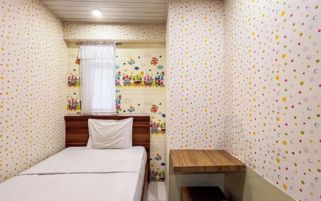 Cozy 2Br At Royal Makassar Apartment