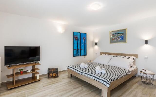 Amazing Apartment in Pula With Wifi