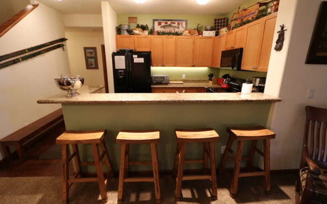 Eagle Run #212 Condo