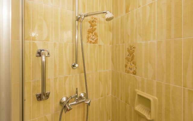 Spacious Apartment in Hollersbach im Pinzgau near Ski Area